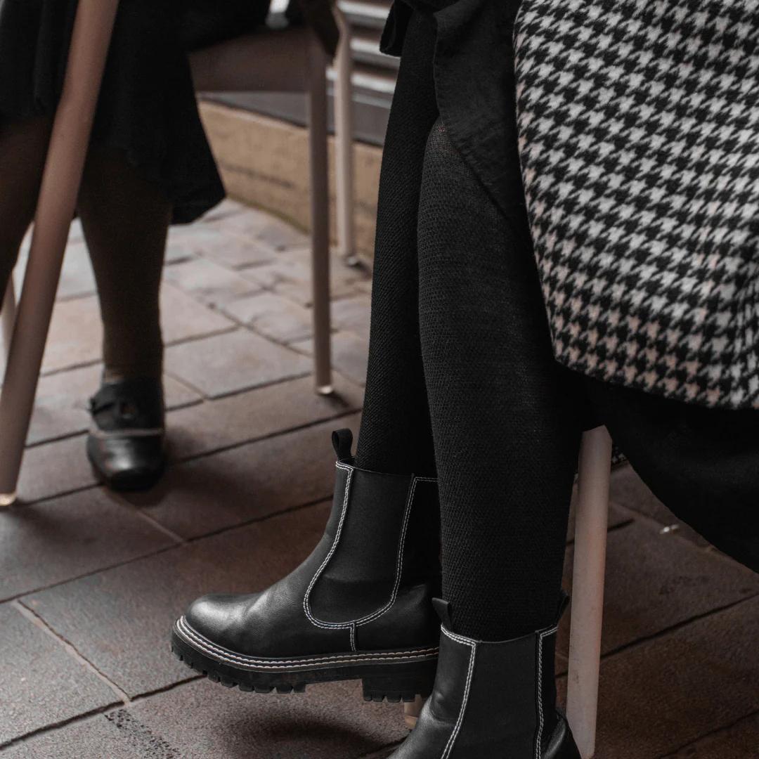 Lamington Merino Wool Textured Knit Tights - Black