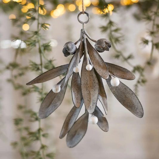 French Country Hanging Leaf Ash Grey
