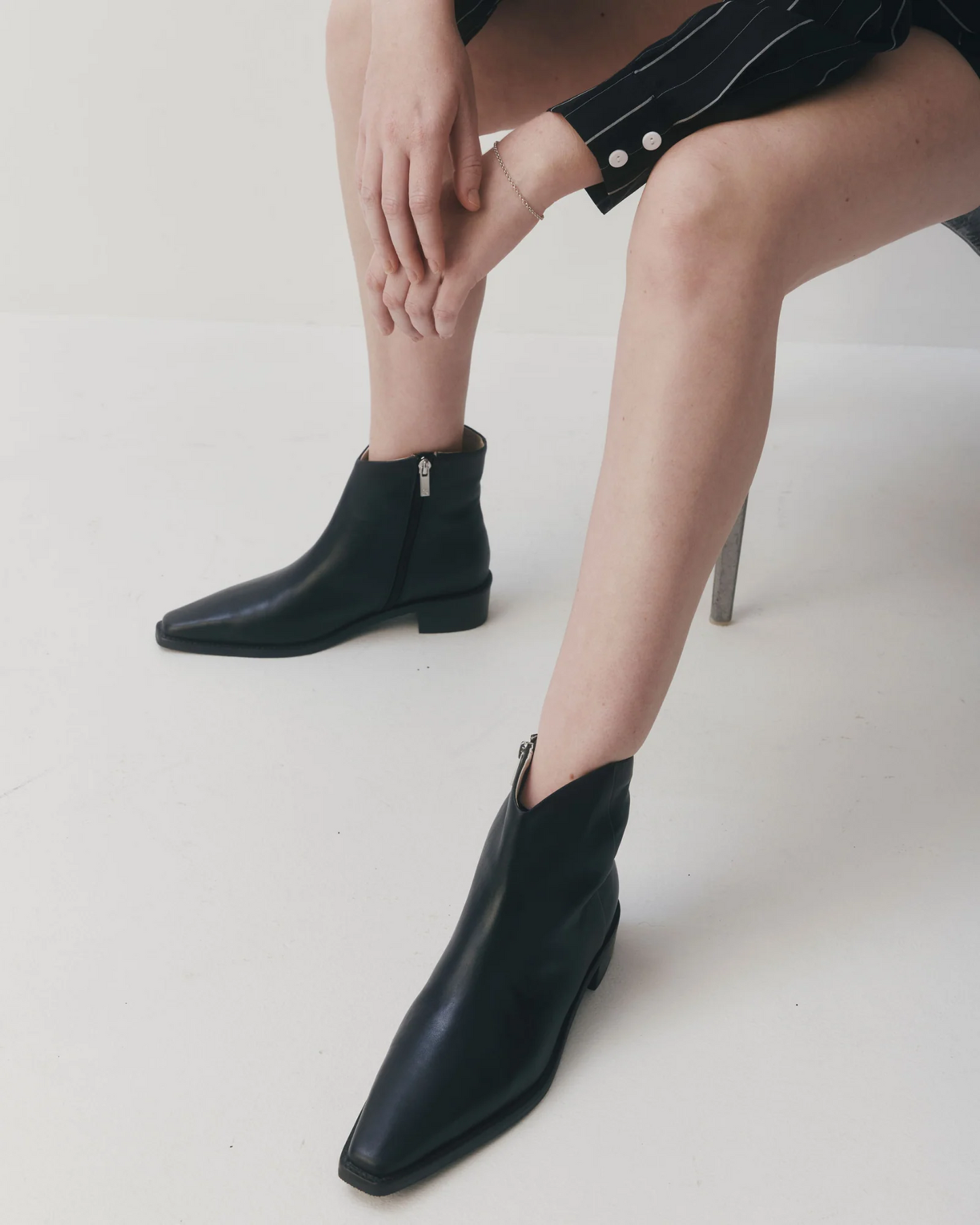 Chaos & Harmony Zenith Boot - Black