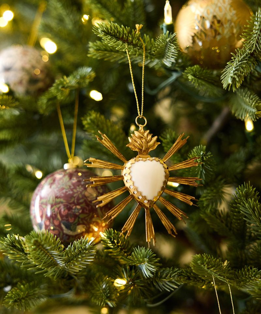 French Country Hanging Burst Heart with Stone