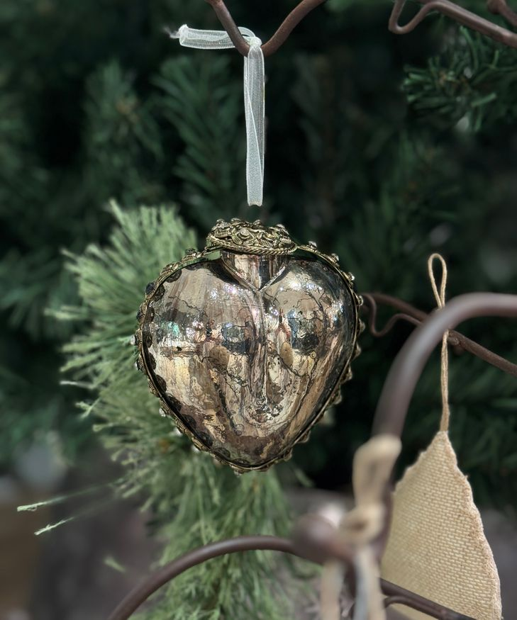 French Country Ornate Glass Heart