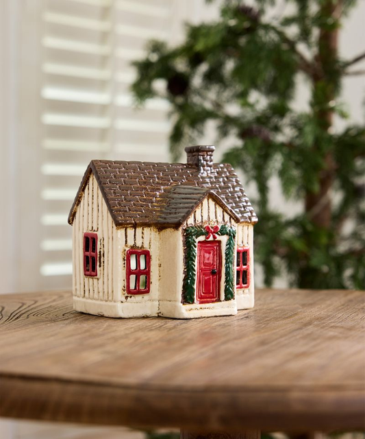French Country Nordgard Garland Cottage