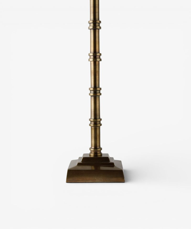 French Country Regent Lampbase