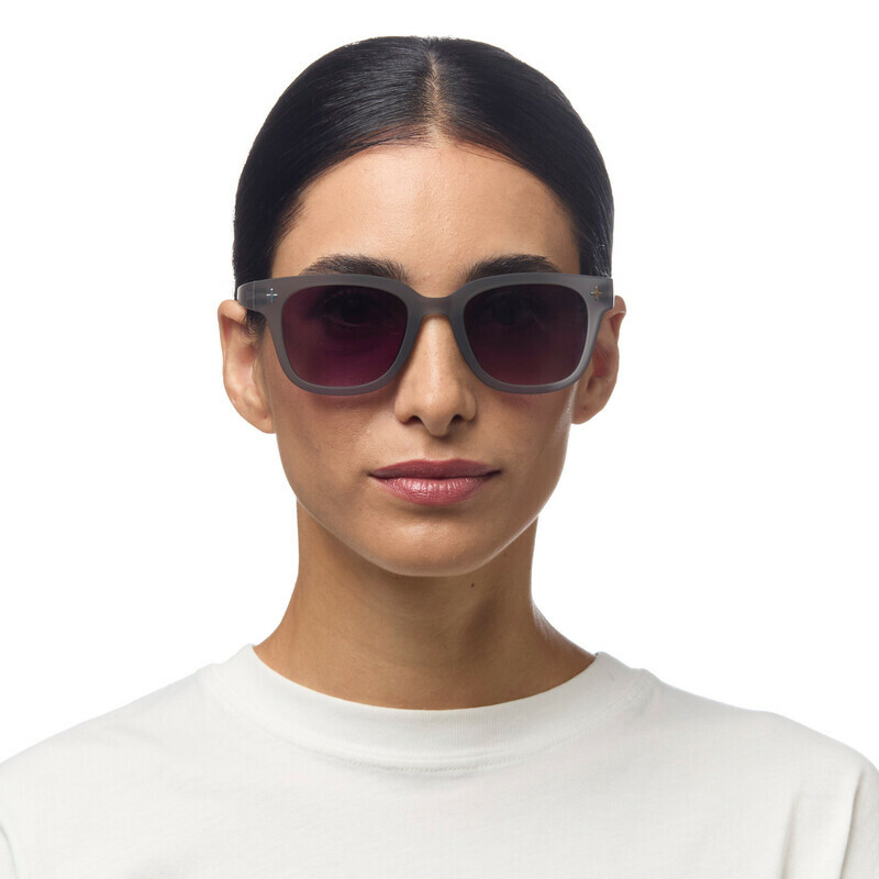 Okkia OK012 Giovanni Sunglasses - Translucent Grey
