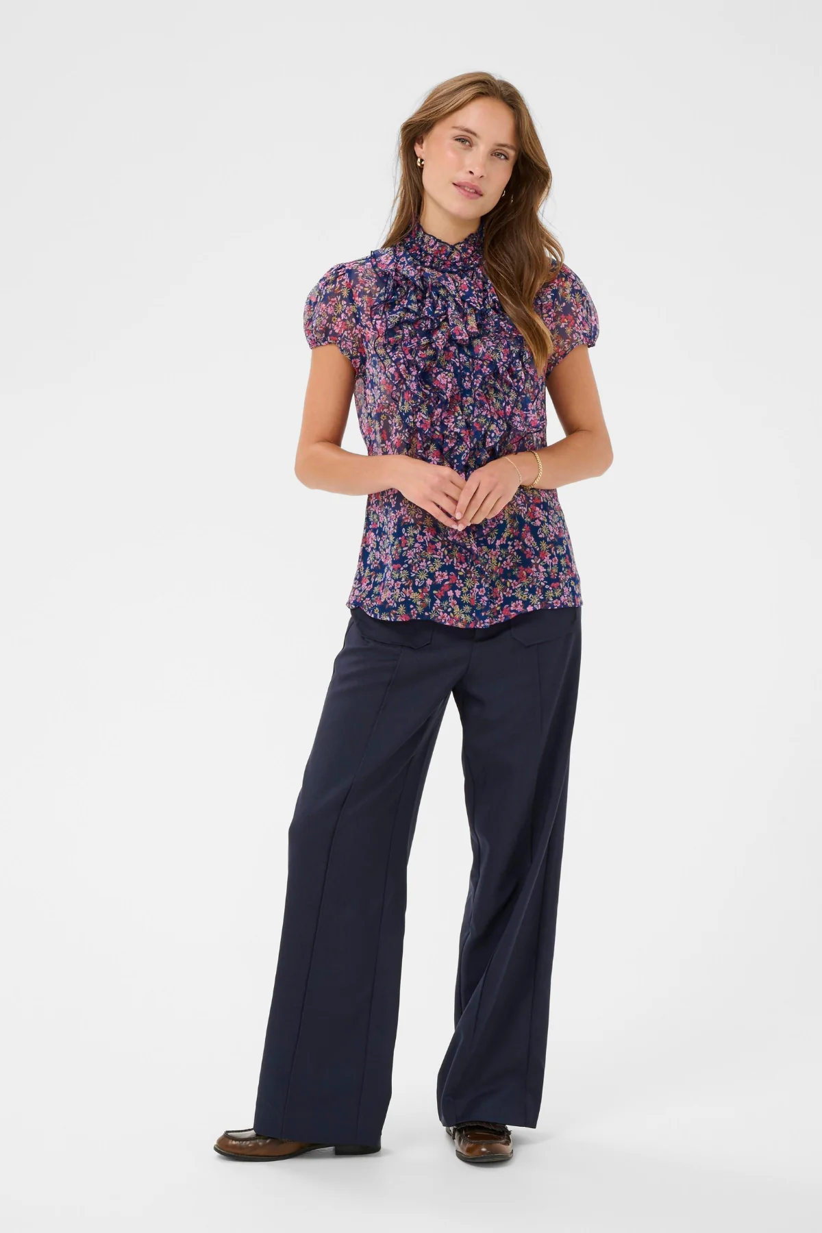 Saint Tropez Lilja SS Shirt - Navy Peony Bloom