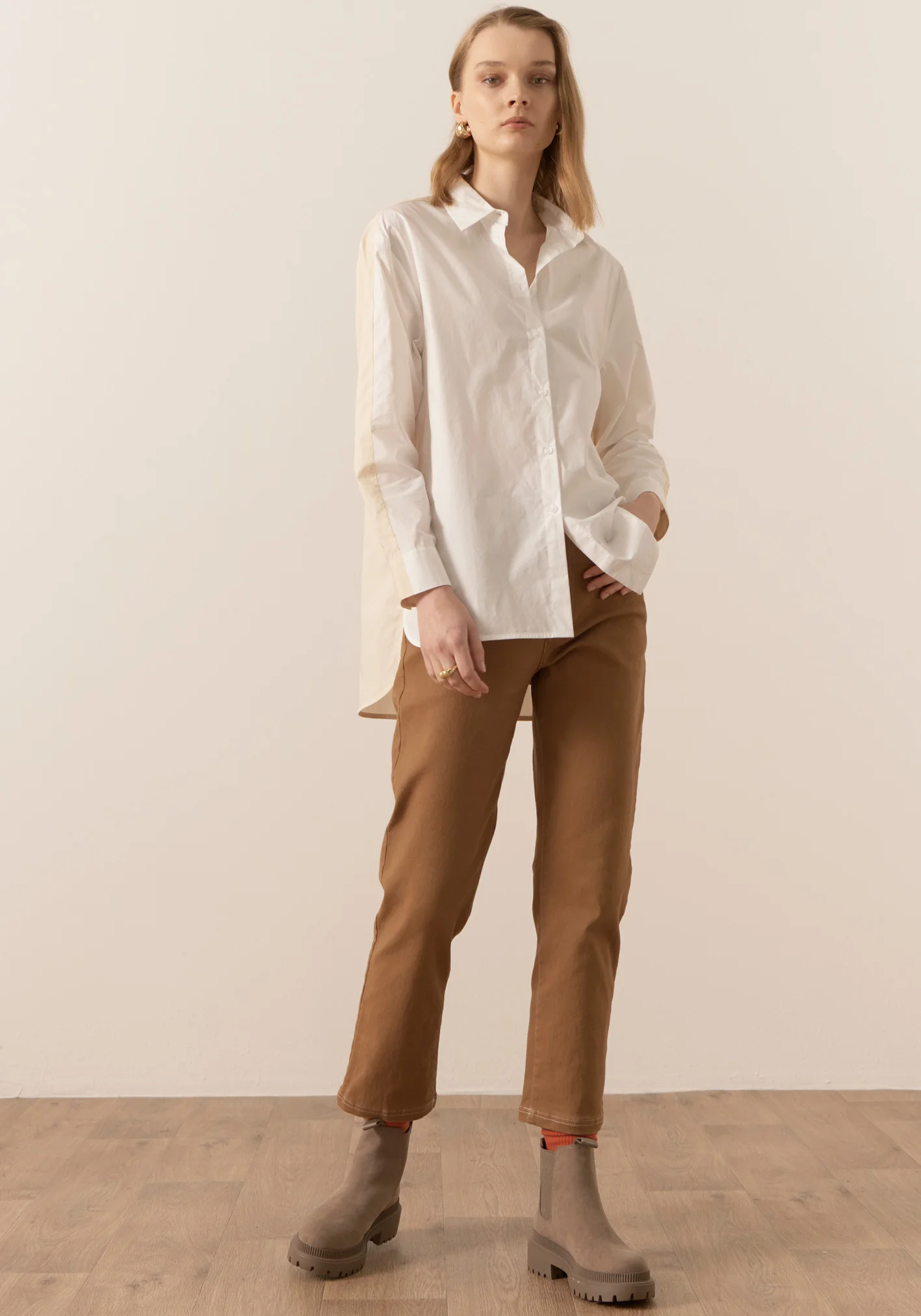 POL Eyre Contrast Back Shirt - White/Pebble