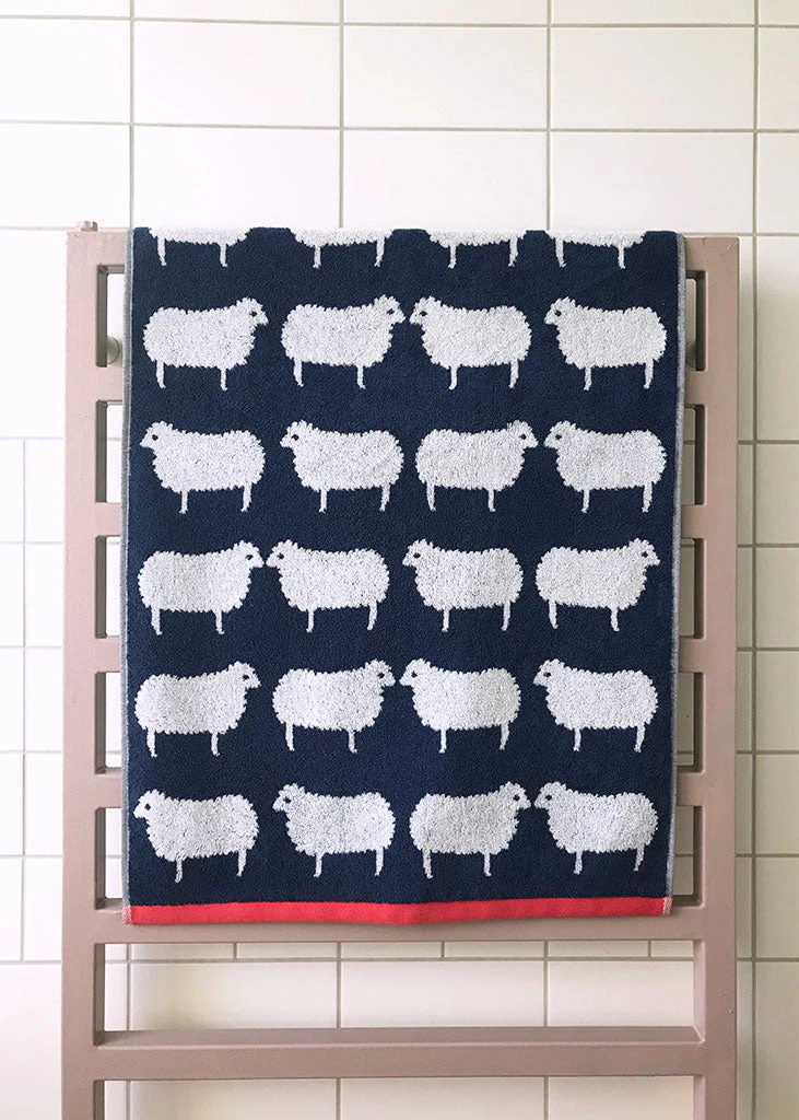 Anorak Organic Cotton Towels - Kissing Sheep