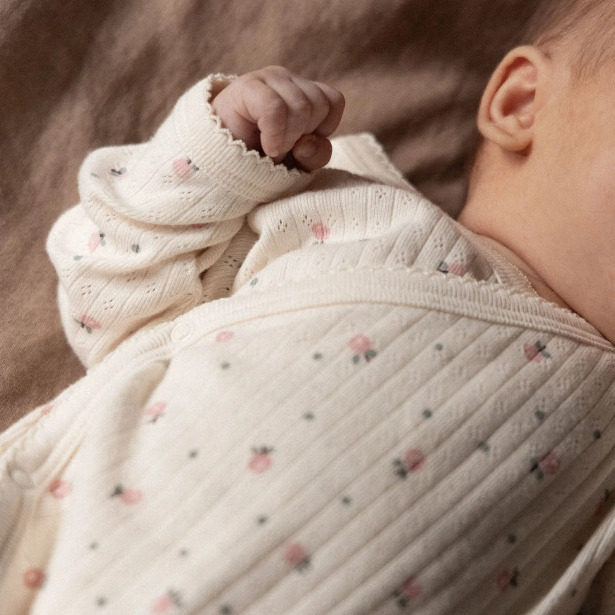 Nature Baby Kimono Stretch & Grow Pointelle - Posey Blossom Print