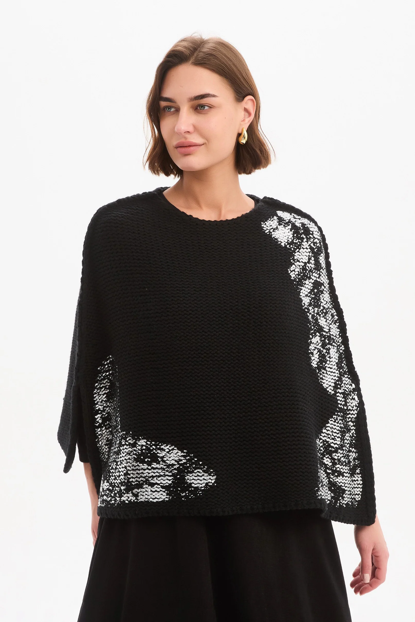 Tirelli Foil Print Crop Poncho - Black/Silver