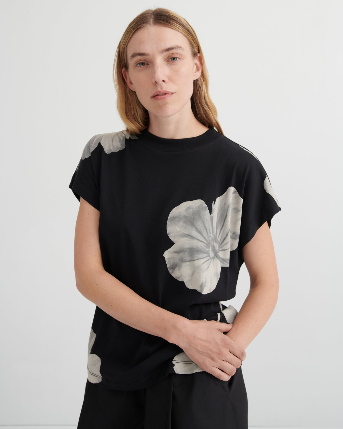 Kowtow Geometry Tee - Monochrome Floral