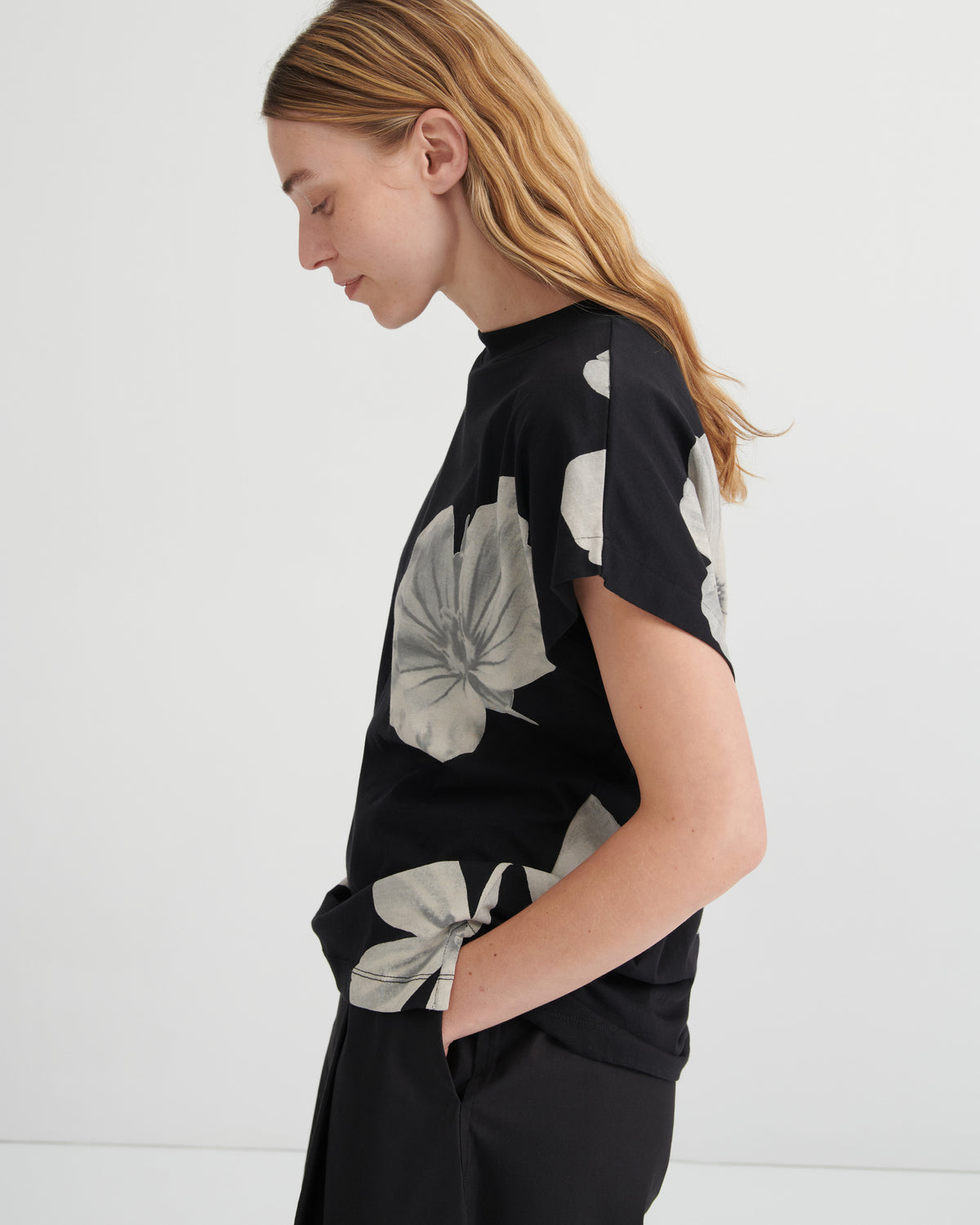 Kowtow Geometry Tee - Monochrome Floral