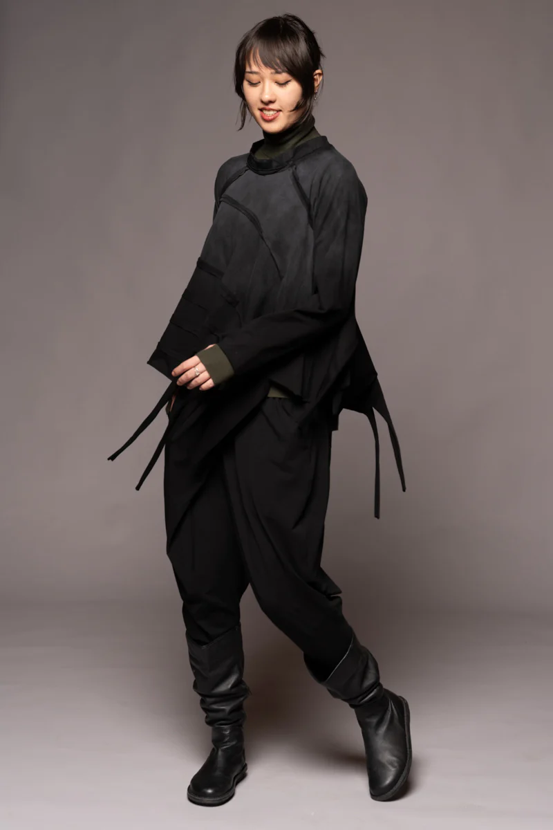Dogstar Kiyora Loose Top - Black Spray