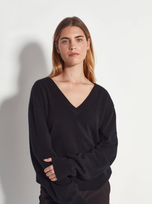 Juliette Hogan Dylan V-Neck Perino Knit - Black
