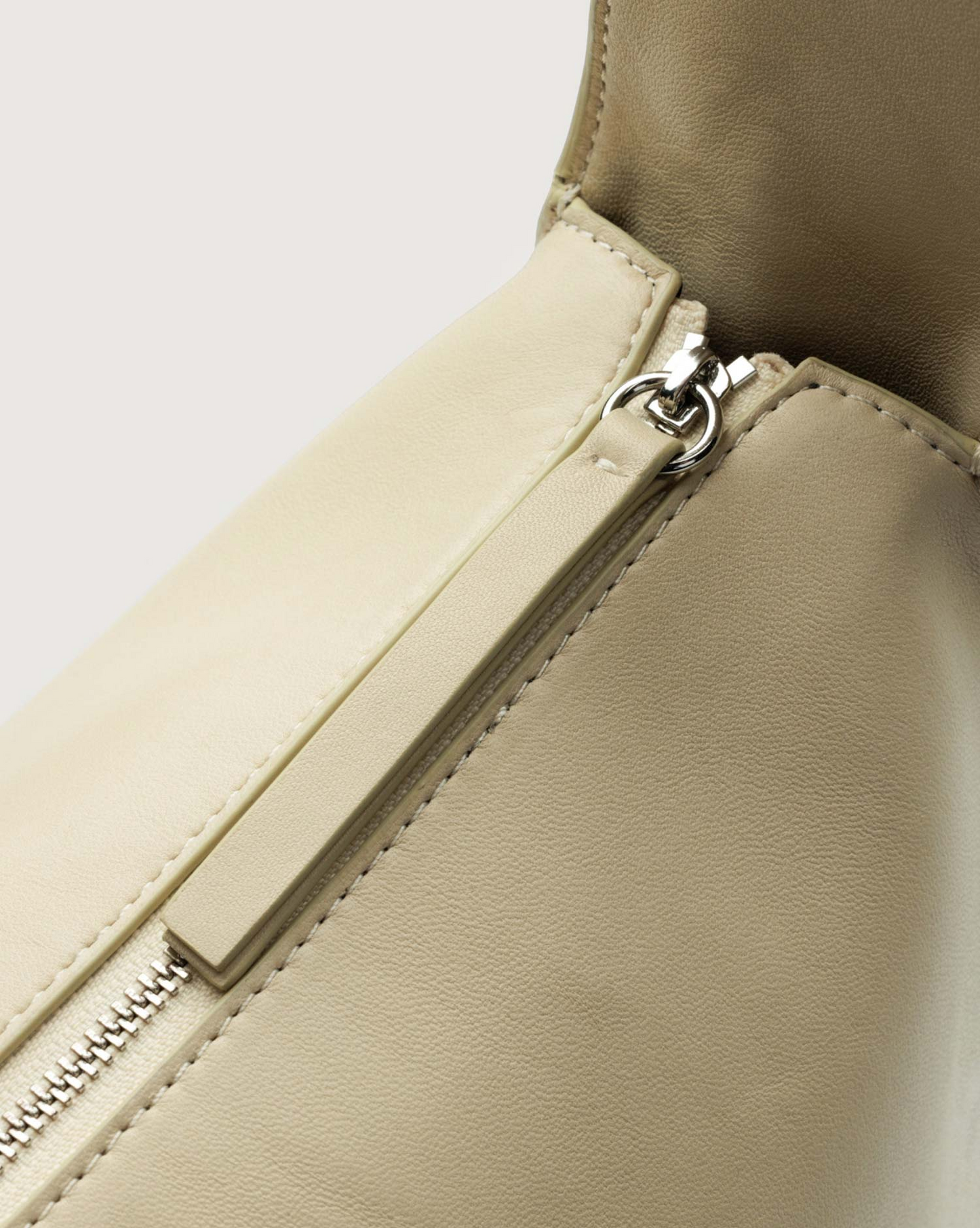 Yu Mei Antonia Bag - Pumice Lamb